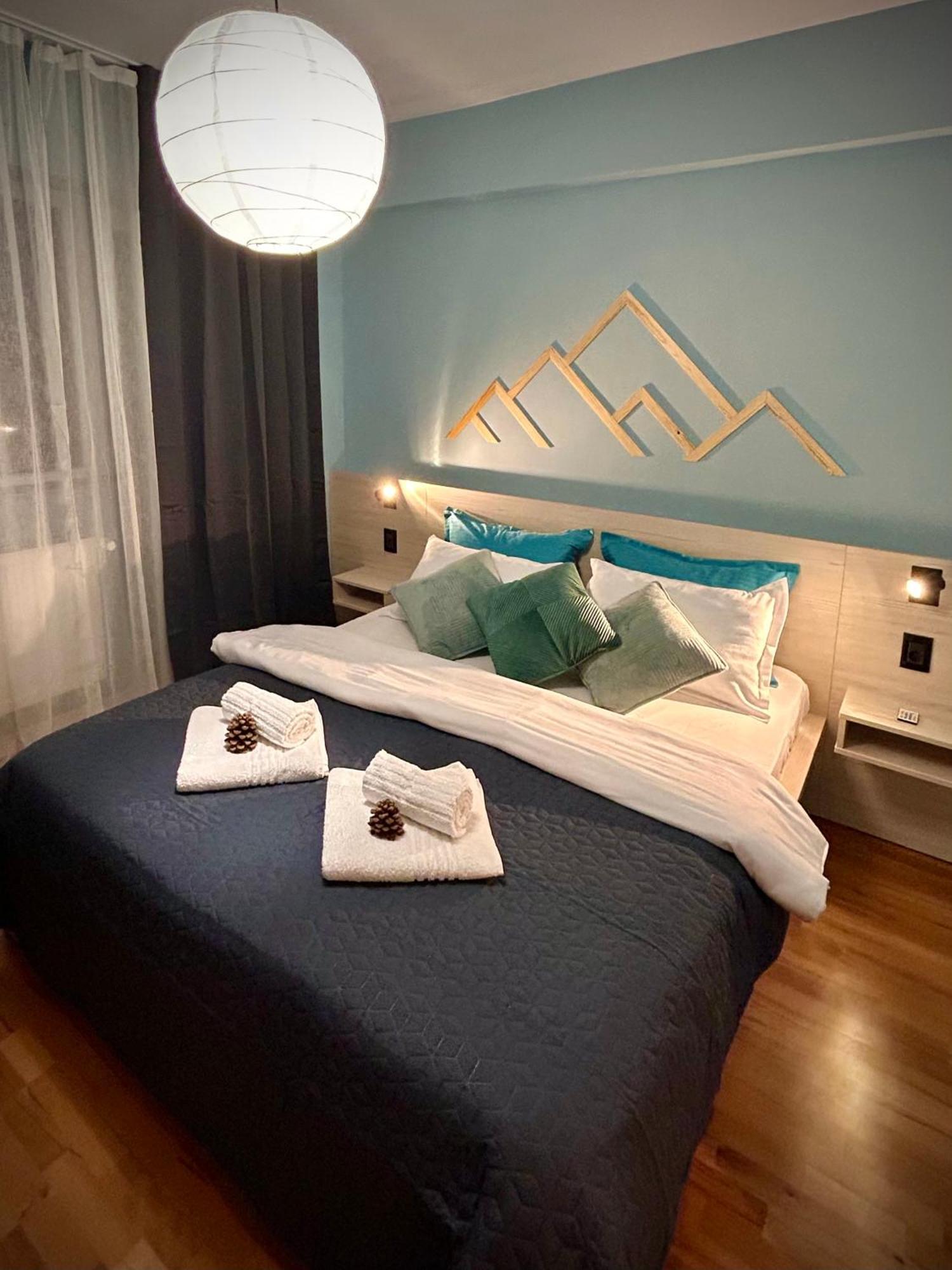 Blue Mountain Residence Брашов Стая снимка